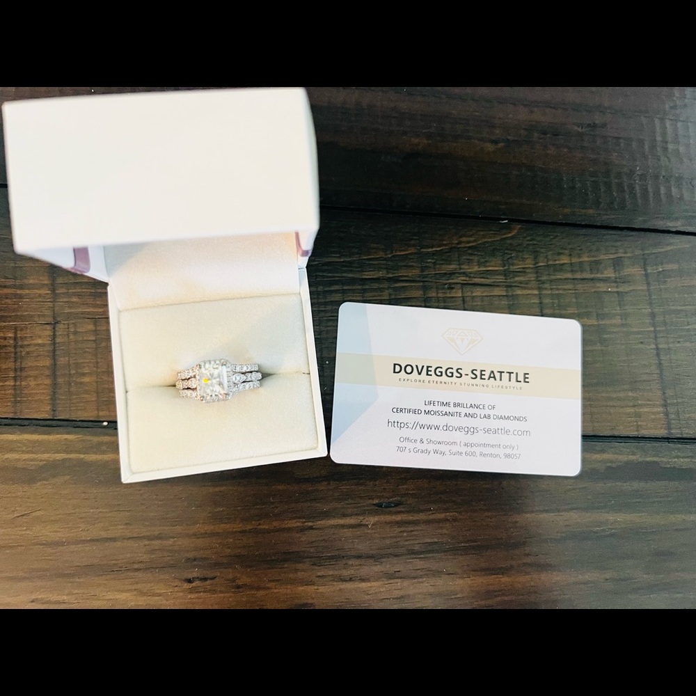 Moissanite Ring